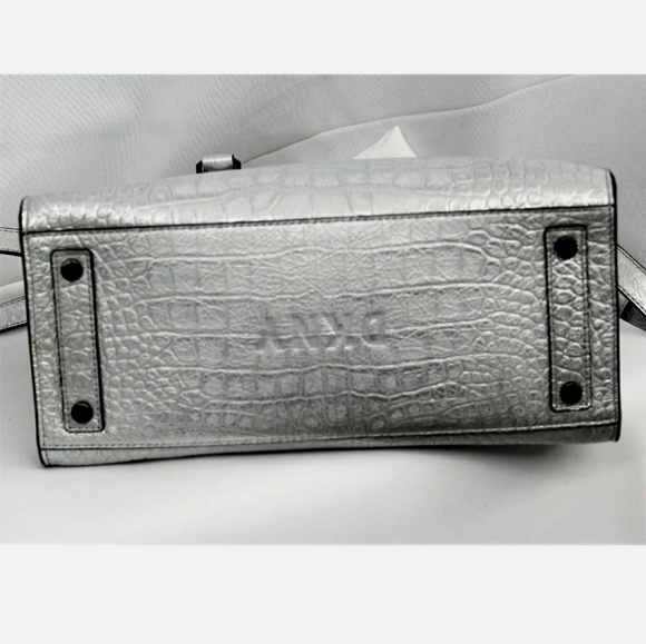 DKNY Elizabeth Mastrotto Silver Leather Satchel - Picture 4 of 7